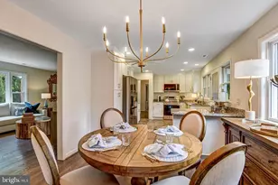 5527 Wharton Ln, Centreville, VA 20120 - Photo 9