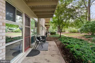 4367 Americana Dr, Annandale, VA 22003 - Photo 23
