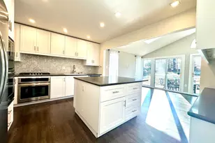 2529 W Meredith Dr, Vienna, VA 22181 - Photo 5