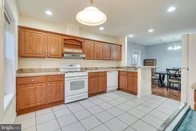 14640 Lufthansa Circle, Chantilly, VA 20151 - Photo 13