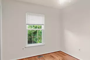 4528 Waverly Crossing Ln, Chantilly, VA 20151 - Photo 11