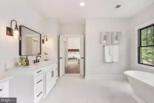 623 Echols St SE, Vienna, VA 22180 - Photo 43