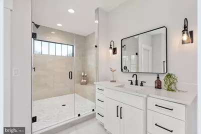 623 Echols Street SE, Vienna, VA 22180 - Photo 47