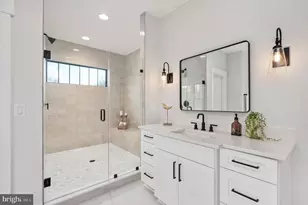 623 Echols St SE, Vienna, VA 22180 - Photo 47