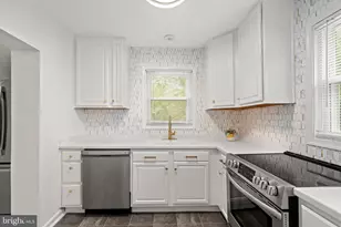 5005 Rosemont Ave, Alexandria, VA 22309 - Photo 9