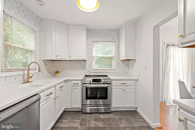 5005 Rosemont Avenue, Alexandria, VA 22309 - Photo 11