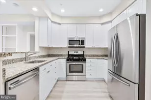 7708 Haynes Point Way, Alexandria, VA 22315 - Photo 5