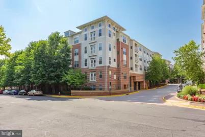 9480 Virginia Center Boulevard #422, Vienna, VA 22181 - Photo 1