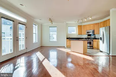 9480 Virginia Center Boulevard #422, Vienna, VA 22181 - Photo 7