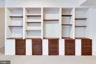 9911 Whitewater Dr, Burke, VA 22015 - Photo 43