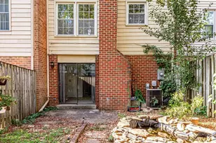 9911 Whitewater Dr, Burke, VA 22015 - Photo 59