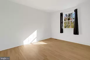 9911 Whitewater Dr, Burke, VA 22015 - Photo 27