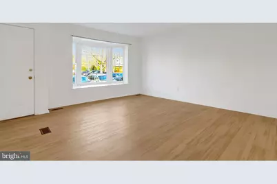 9911 Whitewater Drive, Burke, VA 22015 - Photo 13