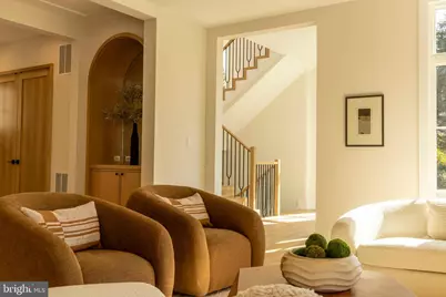 9605 Georgetown Pike, Great Falls, VA 22066 - Photo 7