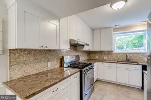 8817 Gateshead Rd, Alexandria, VA 22309 - Photo 17