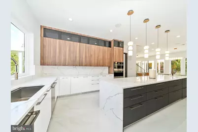 2209 Hunter Mill Road, Vienna, VA 22181 - Photo 25