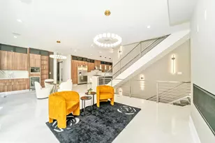 2209 Hunter Mill Rd, Vienna, VA 22181 - Photo 17