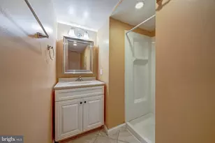 8322 Highcliffe Ct, Annandale, VA 22003 - Photo 33