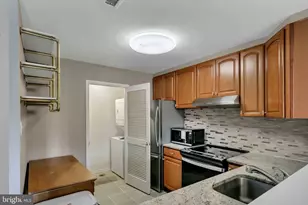 3827 El Camino Pl, Alexandria, VA 22309 - Photo 7