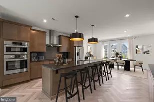 13724 Aviation Pl, Herndon, VA 20171 - Photo 5