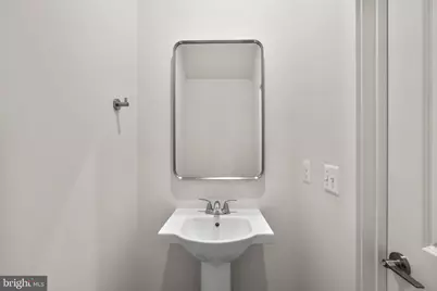 13724 Aviation Place, Herndon, VA 20171 - Photo 33