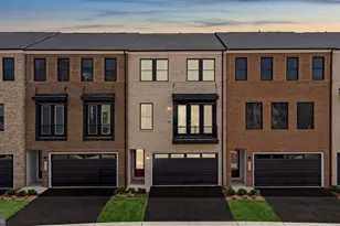 13724 Aviation Pl, Herndon, VA 20171 - Photo 3