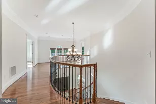 829 Golden Arrow St, Great Falls, VA 22066 - Photo 37