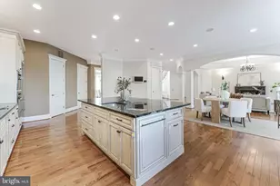 829 Golden Arrow St, Great Falls, VA 22066 - Photo 31