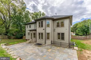 829 Golden Arrow St, Great Falls, VA 22066 - Photo 81