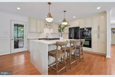 9123 Cherrytree Drive, Alexandria, VA 22309 - Photo 9