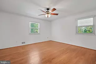 9123 Cherrytree Dr, Alexandria, VA 22309 - Photo 15