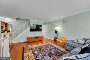 7930 Peyton Forest Trail, Annandale, VA 22003 - Photo 5