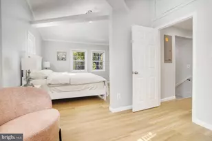 6908 Barrett, Falls Church, VA 22042 - Photo 33