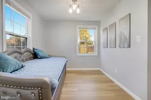 6908 Barrett, Falls Church, VA 22042 - Photo 25