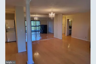 8370 Greensboro Drive #806, McLean, VA 22102 - Photo 11
