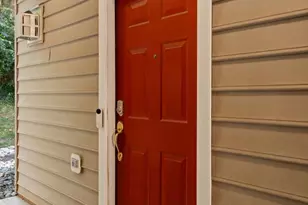 7141 Mason Grove Ct, Alexandria, VA 22306 - Photo 3