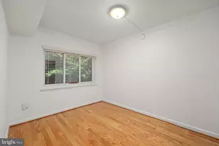 11721 Karbon Hill Ct, Reston, VA 20191 - Photo 13