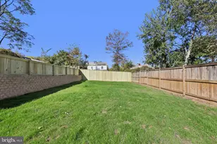 5824 Fifer Dr, Alexandria, VA 22303 - Photo 29