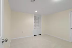 12133 Queens Brigade Dr, Fairfax, VA 22030 - Photo 33