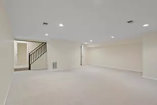 12133 Queens Brigade Dr, Fairfax, VA 22030 - Photo 35