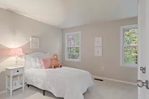 12133 Queens Brigade Dr, Fairfax, VA 22030 - Photo 29