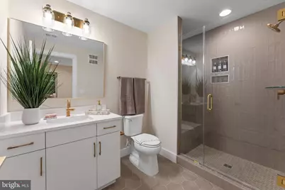 1620 Chain Bridge Road, McLean, VA 22101 - Photo 33