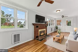 6824 Constance Dr, Springfield, VA 22150 - Photo 3