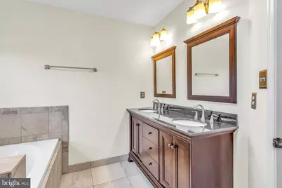 4627 Deerwatch Drive, Chantilly, VA 20151 - Photo 31