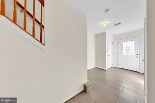 4627 Deerwatch Dr, Chantilly, VA 20151 - Photo 3