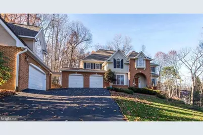 2082 Hunters Crest Way, Vienna, VA 22181 - Photo 1