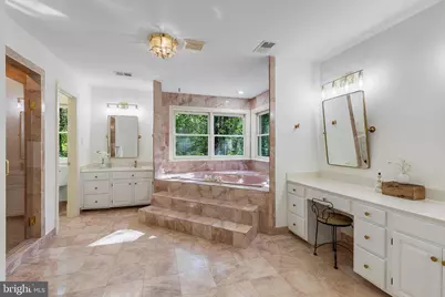 2404 Oakmont Court, Oakton, VA 22124 - Photo 27