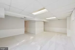 5922 New England Woods Dr, Burke, VA 22015 - Photo 21