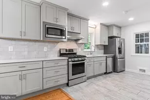 6616 Kirby Ct, Falls Church, VA 22043 - Photo 3