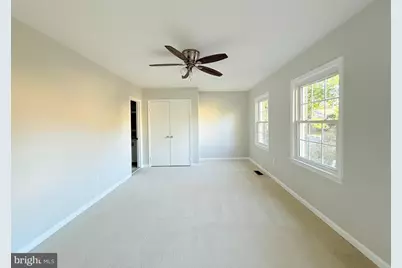 8219 Doctor Craik Ct, Alexandria, VA 22306 - Photo 13